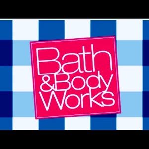 Bath & Body Works 5 item Box